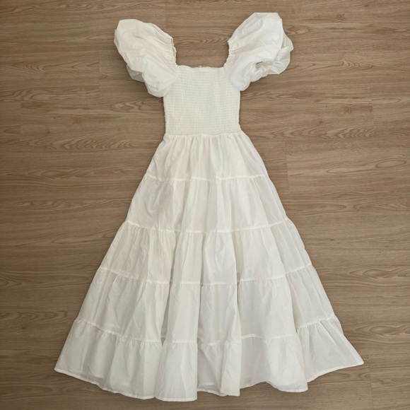 Petal & pup puff sleeve smocked tiered maxi nwot - Picture 7 of 7